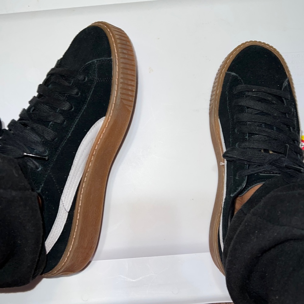 Black/White Suede Platform Pumas